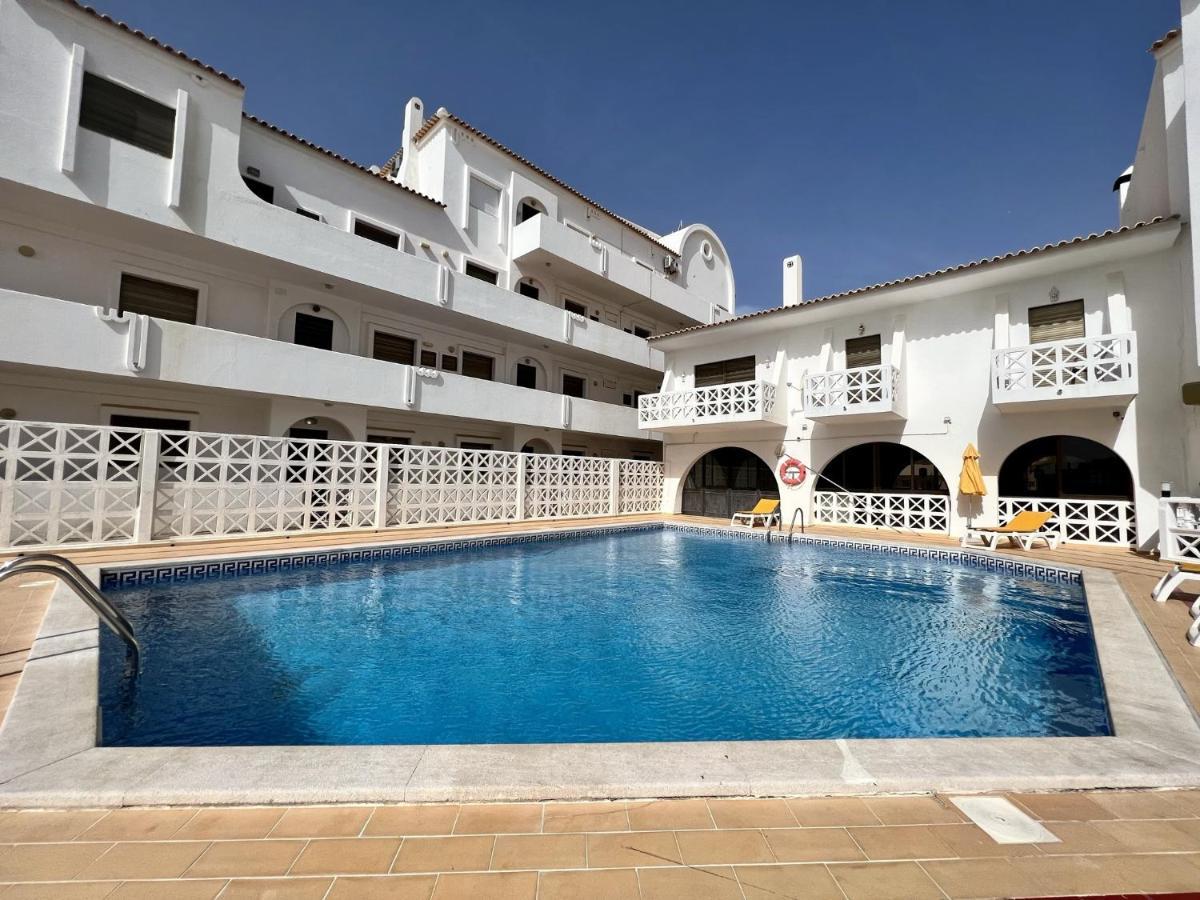 Albufeira Central 3 With Pool By Homing Kültér fotó
